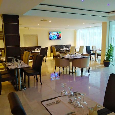 Monty Suites & Golf Ούγιο Εξωτερικό φωτογραφία