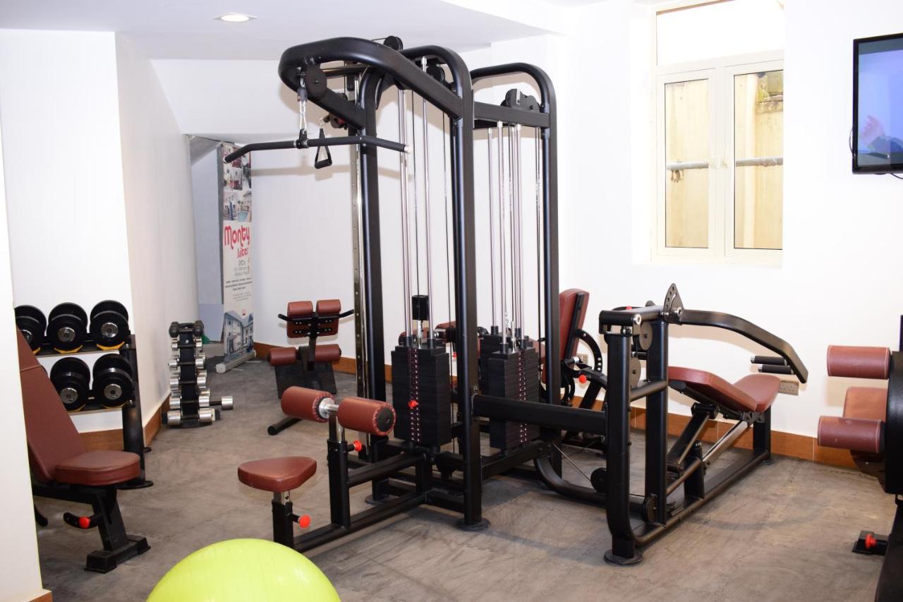 Monty Suites & Golf Ούγιο Εξωτερικό φωτογραφία